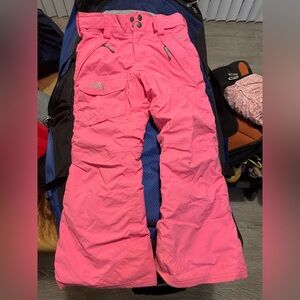 The North Face Kids Bright Pink Snow Pants, size S/P 7,8